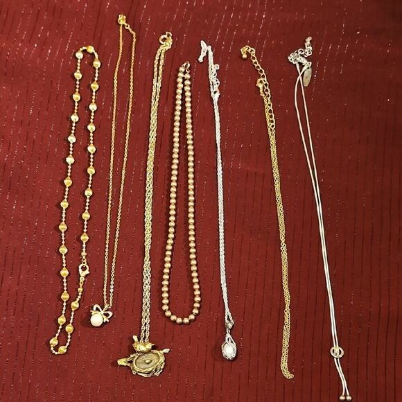 Source Unknown Jewelry - 7 Assorted Gold and Silver Necklaces